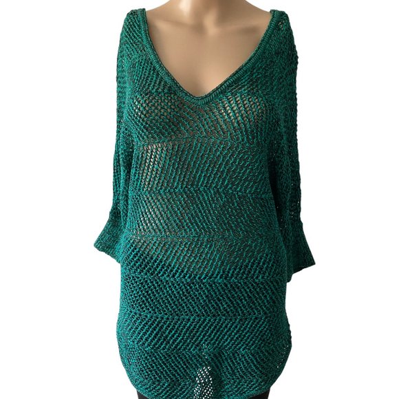 Express Black and Sea Green Crochet Size M Top - Picture 1 of 9
